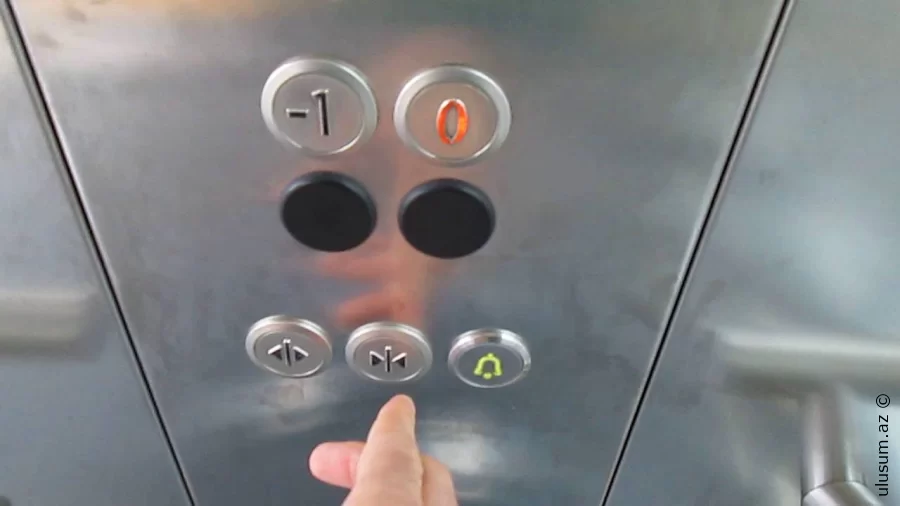 Bakıda liftlərdə köməksiz qalmış 7 nəfər XİLAS EDİLDİ -VİDEO
