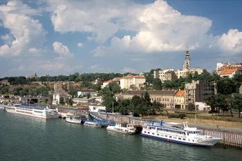 Serbiyada çempionatda Rusiya himni DAYANDIRILDI