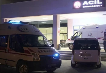 Türkiyədə DƏHŞƏT: Sərnişin avtobusu aşdı