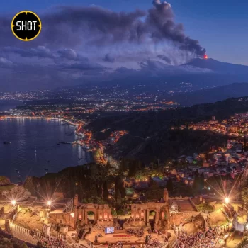 Etna vulkanının güclü püskürməsi İtaliyada hava nəqliyyatında fasilələrə səbəb olub