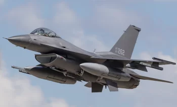 Ukraynaya təhvil verilən F-16 qırıcıları Rusiyanın hava hücumundan müdafiə sisteminə həssasdır