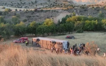 Türkiyənin Malatya şəhərində sərnişin avtobusu aşıb