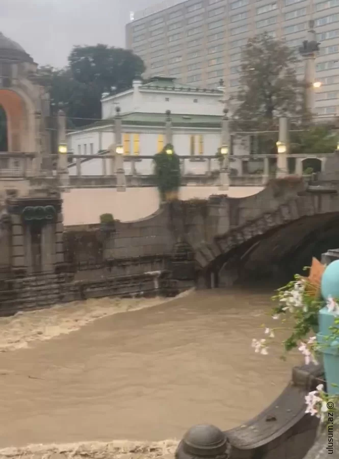 Daşqınlar nəticəsində Rumıniyada ən azı beş, Polşada isə bir nəfər ölüb