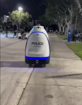 Los-Ancelesdə robot polislər patrul etməyə başlayıb