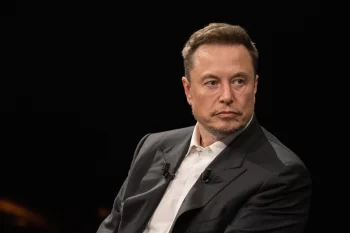 Elon Musk uşaq sahibi olmaq istəyən dost və tanışlarına spermasını təklif edir