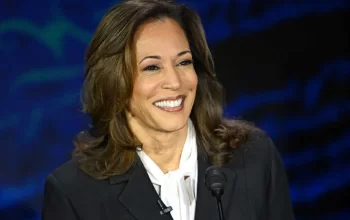 Kamala Harris ABŞ prezident seçkilərində poçt vasitəsilə erkən səs verib