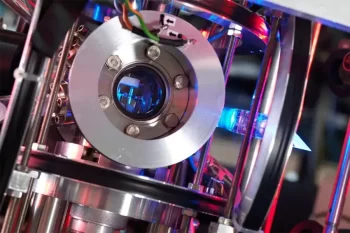 Çin, dünya müharibələrinə təsir göstərə biləcək atom saatları yaradıb