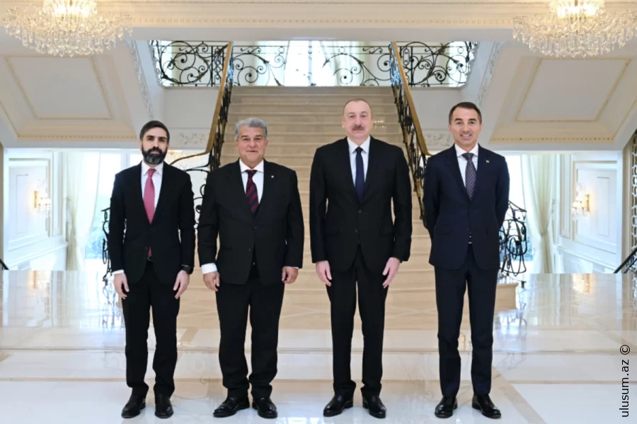 İlham ƏIiyev “Barselona”nın prezidentini qəbul edib
