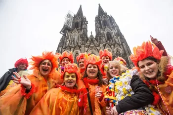 Köln Karnavalı: : Rəngarənglik, əyləncə və "Allaf" ruhunun təcəssümü