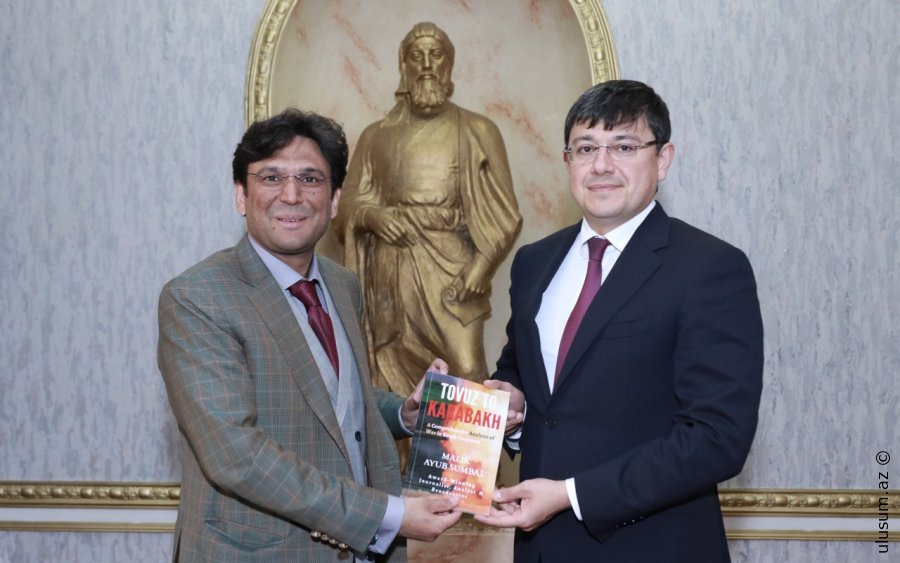 Pakistanlı jurnalist Malik Ayub Sumbal Azərbaycanda səfərdədir