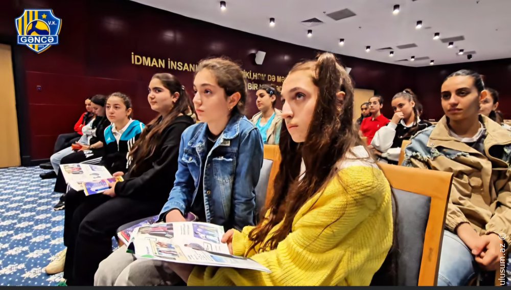 Voleybol klubu gənclərə ödənişsiz ingilis dili kursu təşkil edib