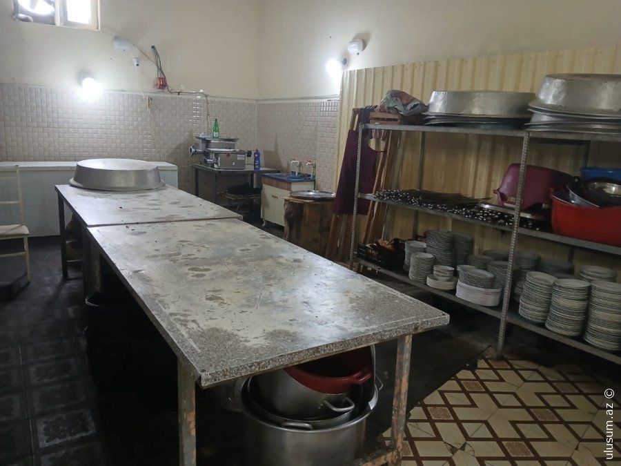 Biləsuvarda “Nur” şadlıq sarayında ciddi gigiyena pozuntuları aşkarlanıb