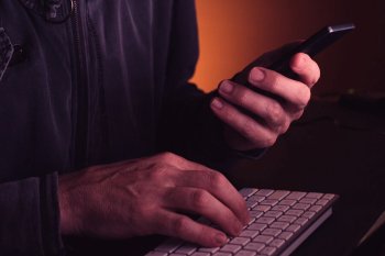 Telefon Fırıldaqları: Risk Altında Olan Şəhərlər