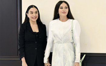 Mehriban Əliyeva ailəsi ilə Böyük Xalq Sarayında