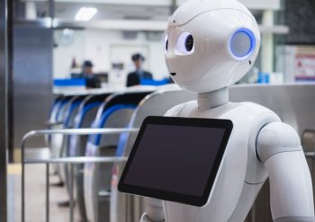 Pekində tarixi qaçış: İnsanlar və robotlar yan-yana yarımmarafonda