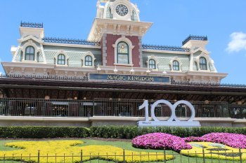 Ən Xoşbəxt Yer"də Faciə: Amerikalı ana Disney-dən 2 Milyon Dollar Tələb Edir
