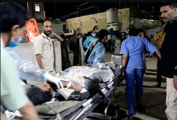Yəməndə faciə: Miqrantların saxlanıldığı həbsxana bombalandı, onlarla insan həyatını itirdi