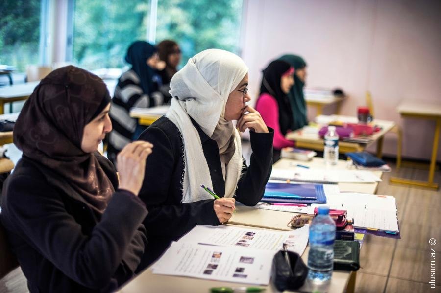 Niderlandda İslam Təhsilində Sıçrayış: Rekord Sayda Müsəlman Məktəbi Açılır