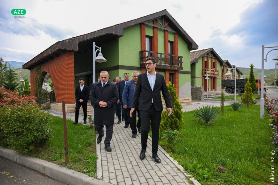 Fərid Qayıbov Göygöl Olimpiya İdman Kompleksində Tikinti İşlərini Yoxlayıb