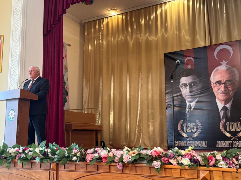 Söz körpüsü: Azərbaycan və Türkiyə ədəbiyyatı bir-birinə qovuşur - FOTO- VİDEO