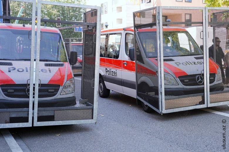 May Aksiyası Qarışıqlığa Çevrildi – Polis Rezin Güllə və Qaza Əl Atdı