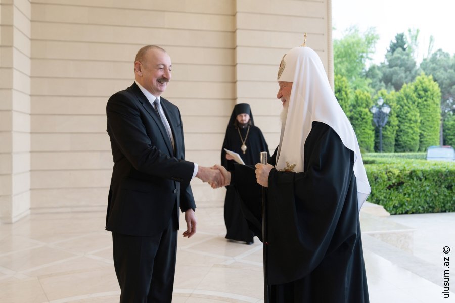 Prezident İlham Əliyev Moskvanın və Bütün Rusiyanın Patriarxı Kirill ilə görüşüb