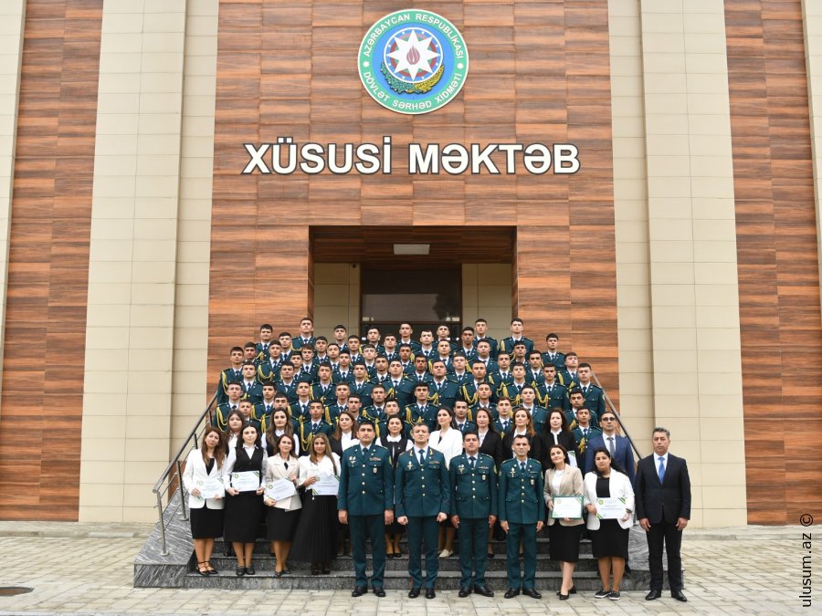 Xüsusi Məktəbin Kursantları və Müəllimləri Təltif Olundu