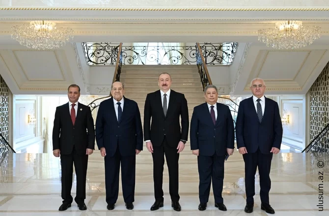 Prezident İlham Əliyev Misir Senatının sədrini qəbul edib