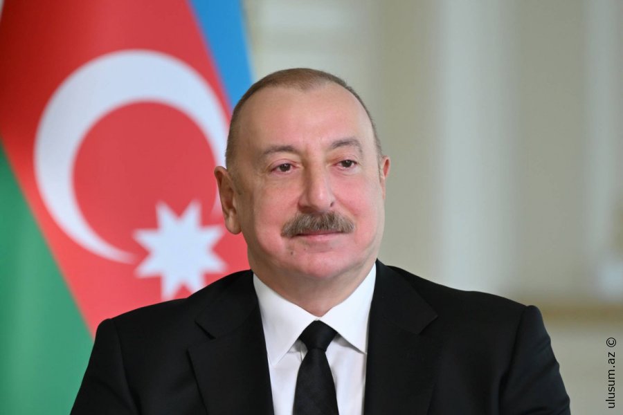 İlham Əliyev Müstəqillik Günü ilə əlaqədar paylaşım edib