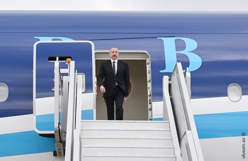 Prezident İlham Əliyev Macarıstana işgüzar səfərə gəlib - FOTO