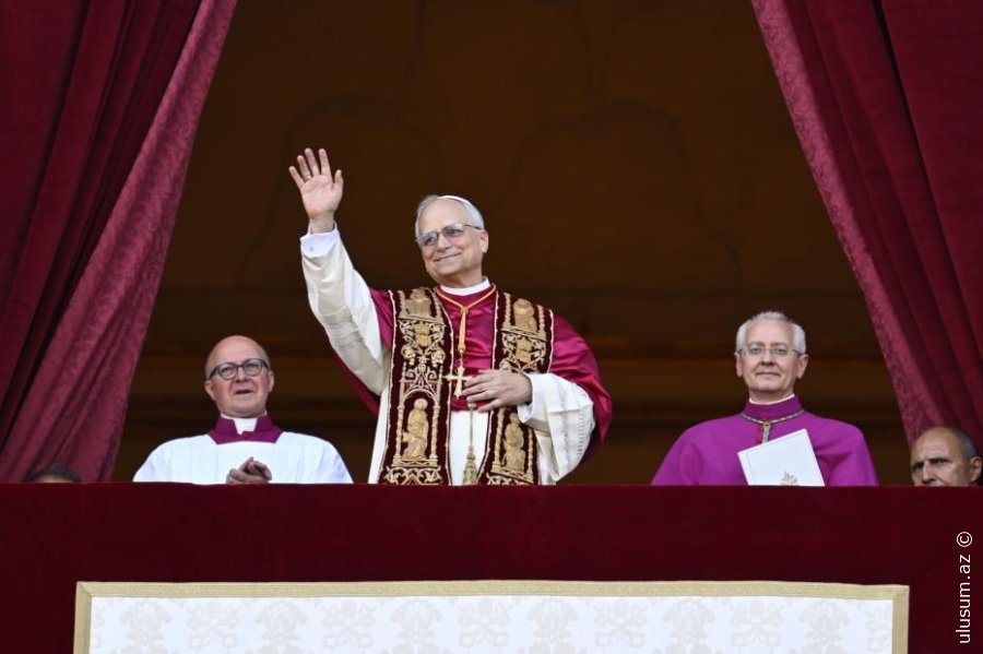 Yeni Papa XIV Lev: İlk çıxışı, rəqibləri, reaksiyalar