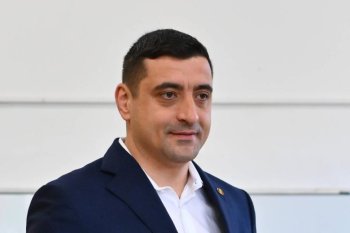 Rumıniyada prezident seçkilərinin qalibi: Corce Simion