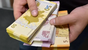 Dövlət qulluqçularının aylıq vəzifə maaşları artırılıb - FƏRMAN