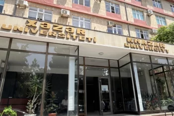 Xəzər Universitetində Tələbələr Arasında Bıçaqlanma Hadisəsi Baş Verib