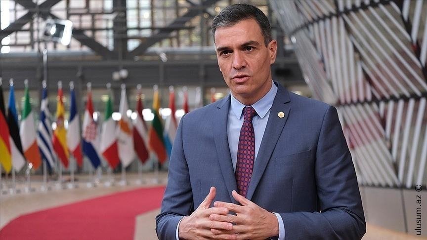 İspaniya baş naziri Aİ-yə qarşı sərt ittihamlarla çıxış etdi