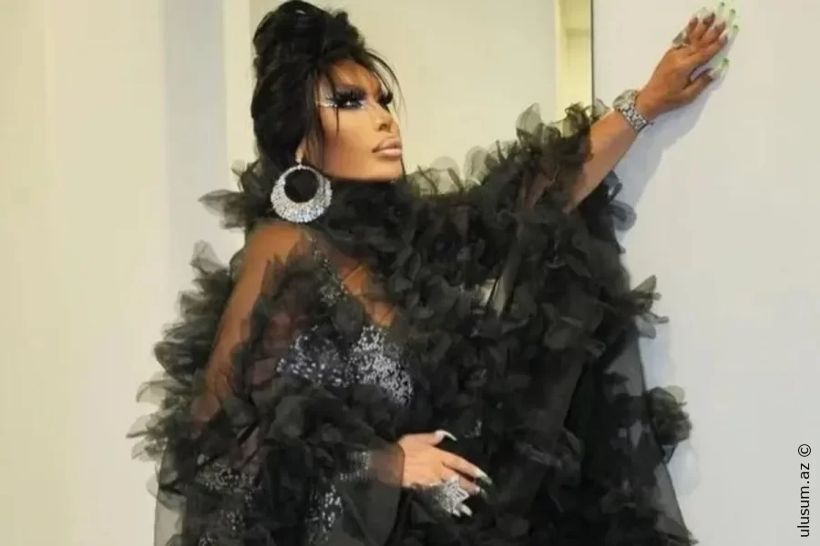 Diva Bülent Ersoy bayramda yenə səhnələri titrətdi