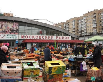 Moskvada azərbaycanlıların çalışdığı bazara hücum