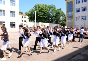 “Son zəng” istirahət gününə düşsə də, tarix dəyişməyəcək – RƏSMİ AÇIQLAMA