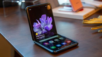 Samsung-dan süni intellektli qatlana bilən “Galaxy Ultra” gəlir