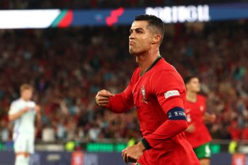 Ronaldu İspaniya ilə oyunda Portuqaliyanın start heyətində