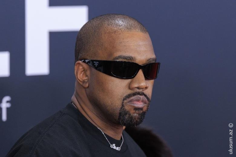 Kanye West-ə Hitlerə həsr etdiyi mahnıya görə bir ölkəyə giriş qadağan edildi