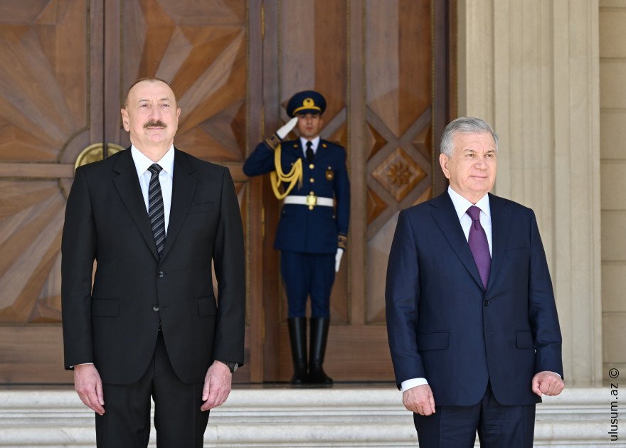 Şavkat Mirziyoyevin rəsmi qarşılanma mərasimi olub - FOTO