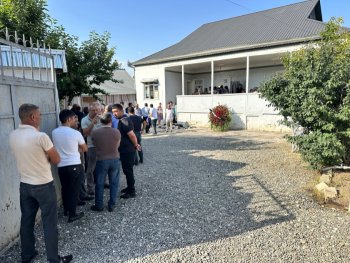 Faciəli şəkildə öldürülən qardaşlar dəfn üçün doğma yurda gətirildi