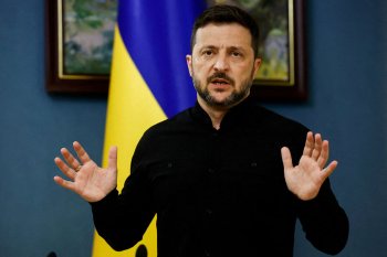 Ukraynada ilk anti-hökumət etirazı: Zelenski qanunu geri götürür