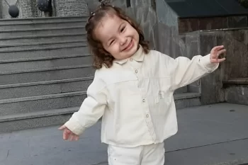 2 yaşlı qız çaya düşərək boğulub