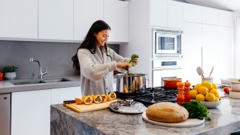 Vitaminlər qazanda yoxa çıxmasın – buxarda bişirin!