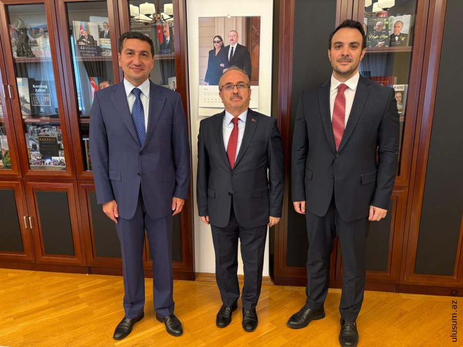 Türkiyə səfiri Hikmət Hacıyev ilə sülh prosesini müzakirə etdi