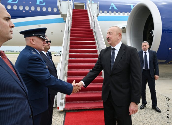 İlham Əliyev Trampın dəvəti ilə Vaşinqtona gedib - FOTO