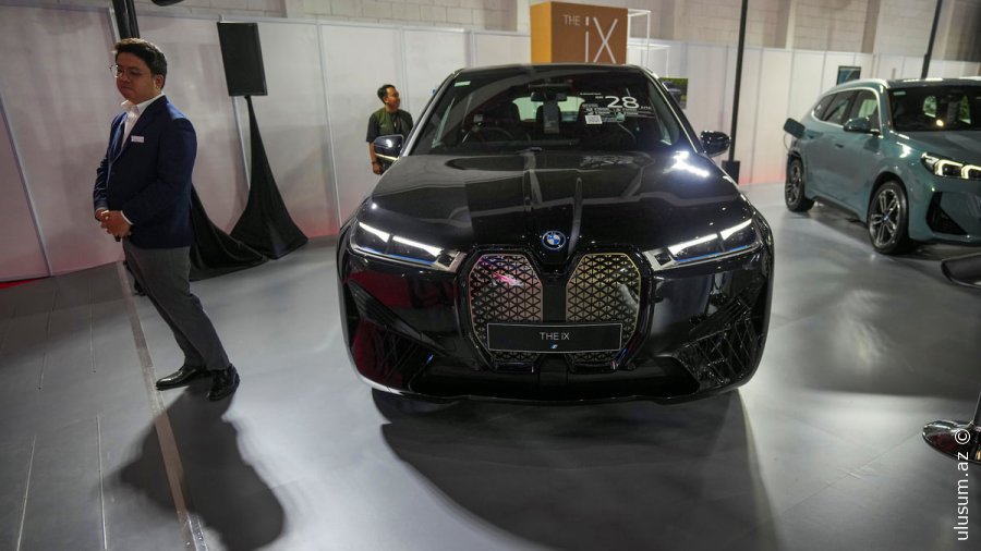 BMW altı ayda mənfəətinin üçdə birini itirdi — satışlar da azalıb
