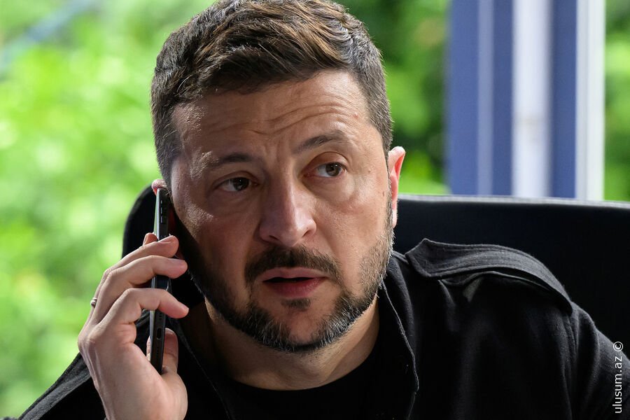 Zelenski "səmada atəşkəs" ideyasını tənqid etdi